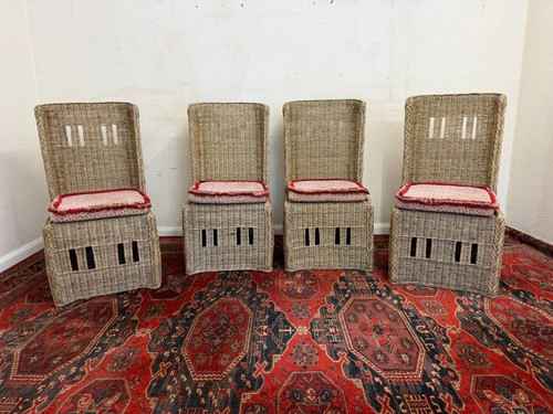 Set four contemporary - of,